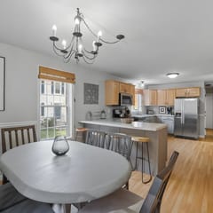 131 Forest Hill