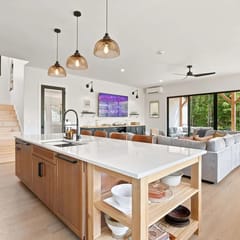 Mount Sunapee Luxury w/ Sauna, Hot Tub, Game Room